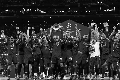 英媒：吉达国民想世界杯后签维尼修斯，准备开5年10亿欧薪水