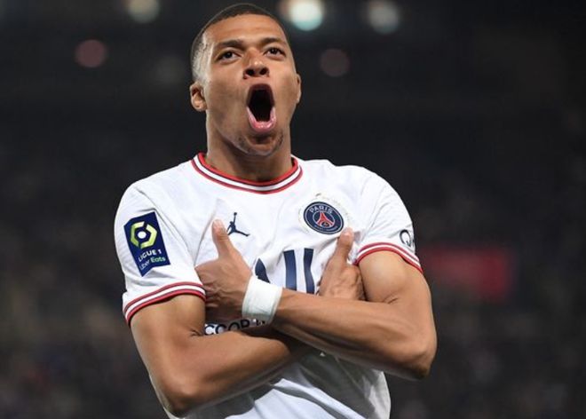 12月12日欧篮联看点：皇马冲击4连胜，布鲁克斯PK纳恩